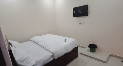 Hotel Taj Residency Room Type - Standard room (Local ID Allowed)