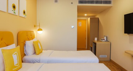Bloom Hotel - Jalandhar Room Type - Standard Twin