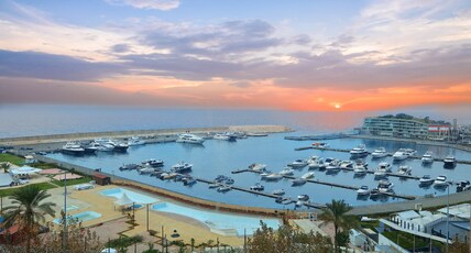 voco BEIRUT CENTRAL DISTRICT Room Type - 2 Twin Premium Sea View