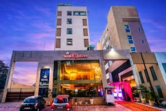 Hotel Rajshree & Spa