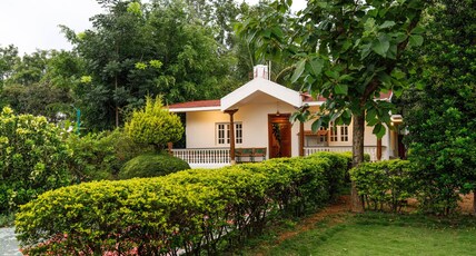 WhiteOrchid Villa by StayJade Jacuzzi 30minAirport Room Type - WhiteOrchid Villa Jacuzzi 30minAirport