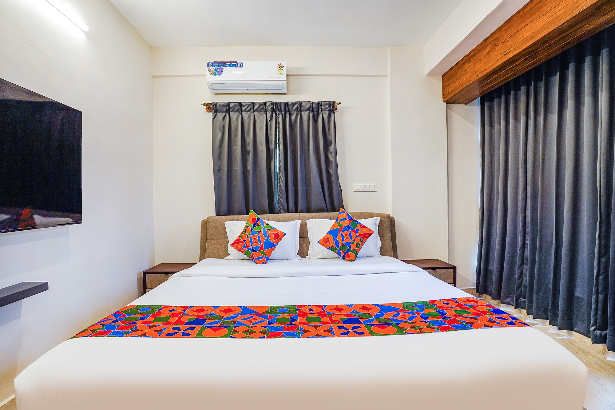 FabHotel The Pearl Boutique - Electronic City - Tap to explore photos