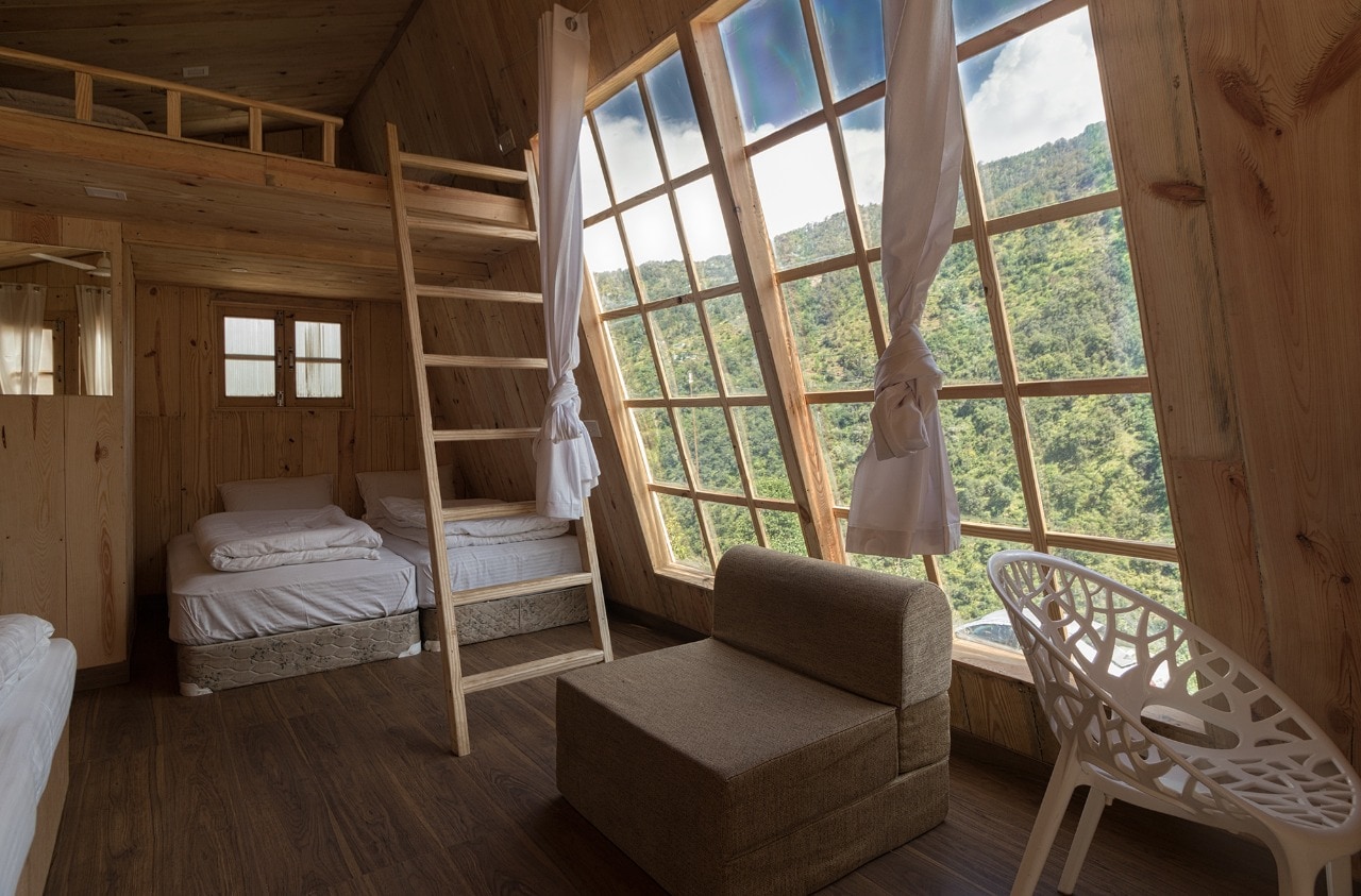 SnowPod - Tap to explore photos