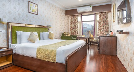 Batra Hotels & Residences (Pure Vegetarian Hotel) Room Type - Super Deluxe Room (Hot + Cold AC)