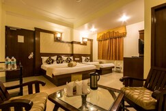 Hotel Grand Park Inn, Karol Bagh