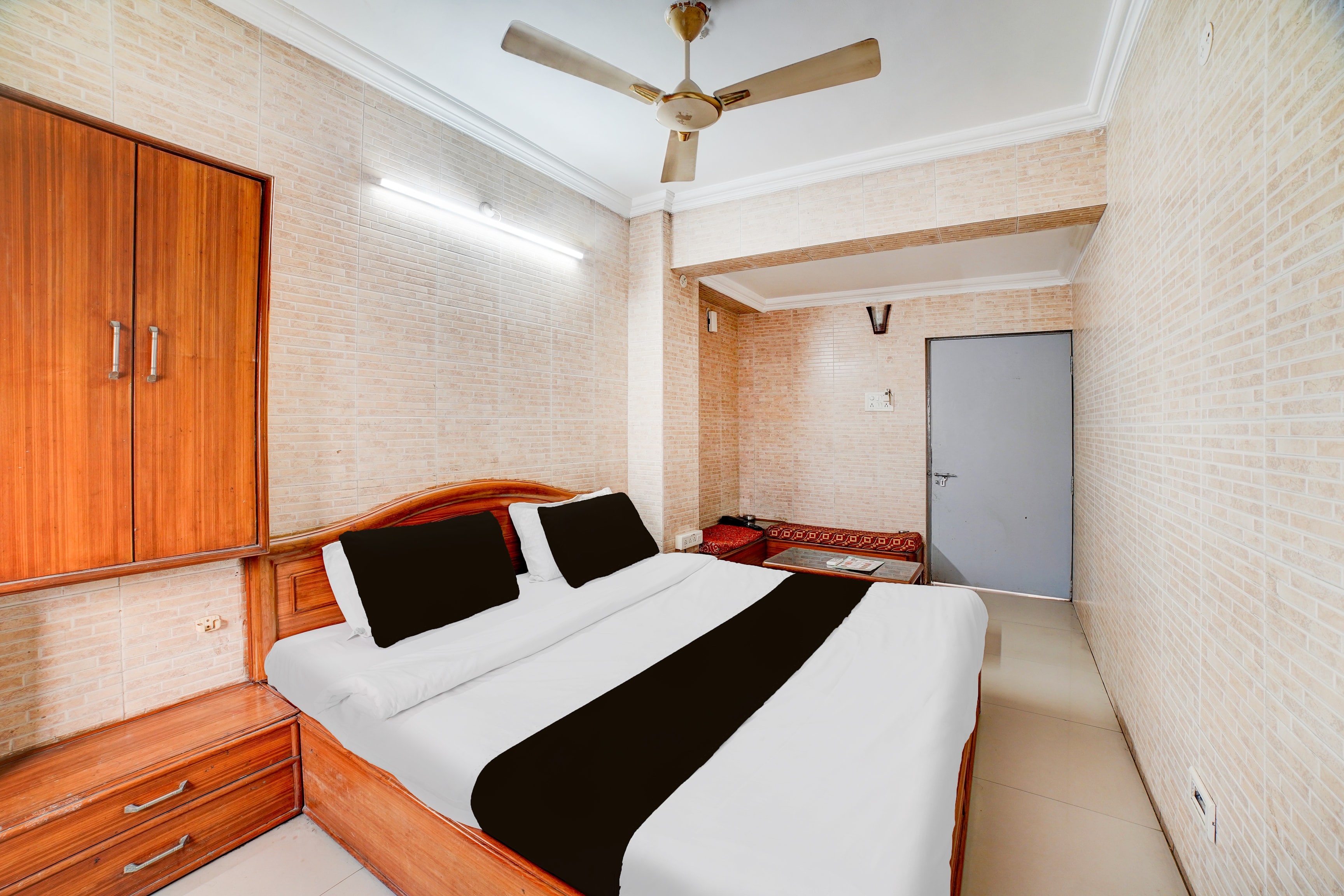 Hotel O Ganpati - Tap to explore photos