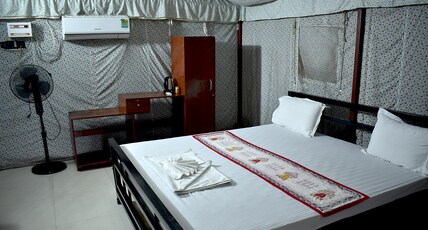 KALYAN LAKE RESORT Room Type - Swiss Cottage AC Tent