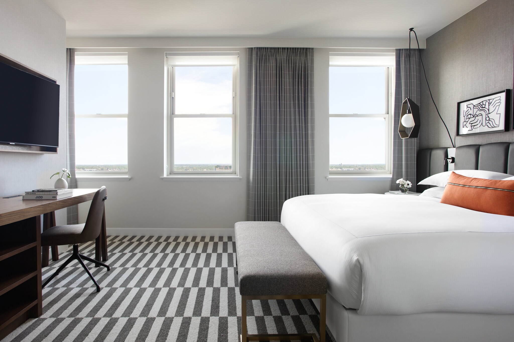 Kimpton HARPER HOTEL, an IHG hotel - Tap to explore photos