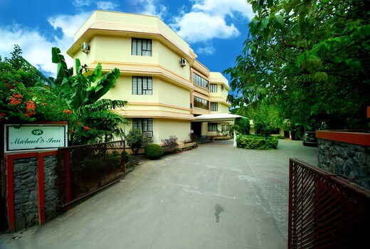 Michaels Inn 
