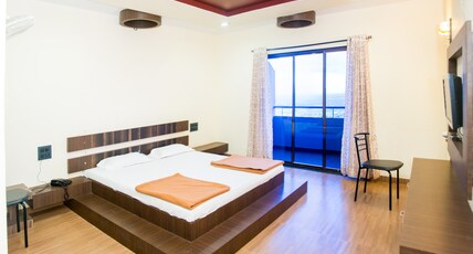 Hotel Diamond Villa Room Type - Super Deluxe Non AC Room