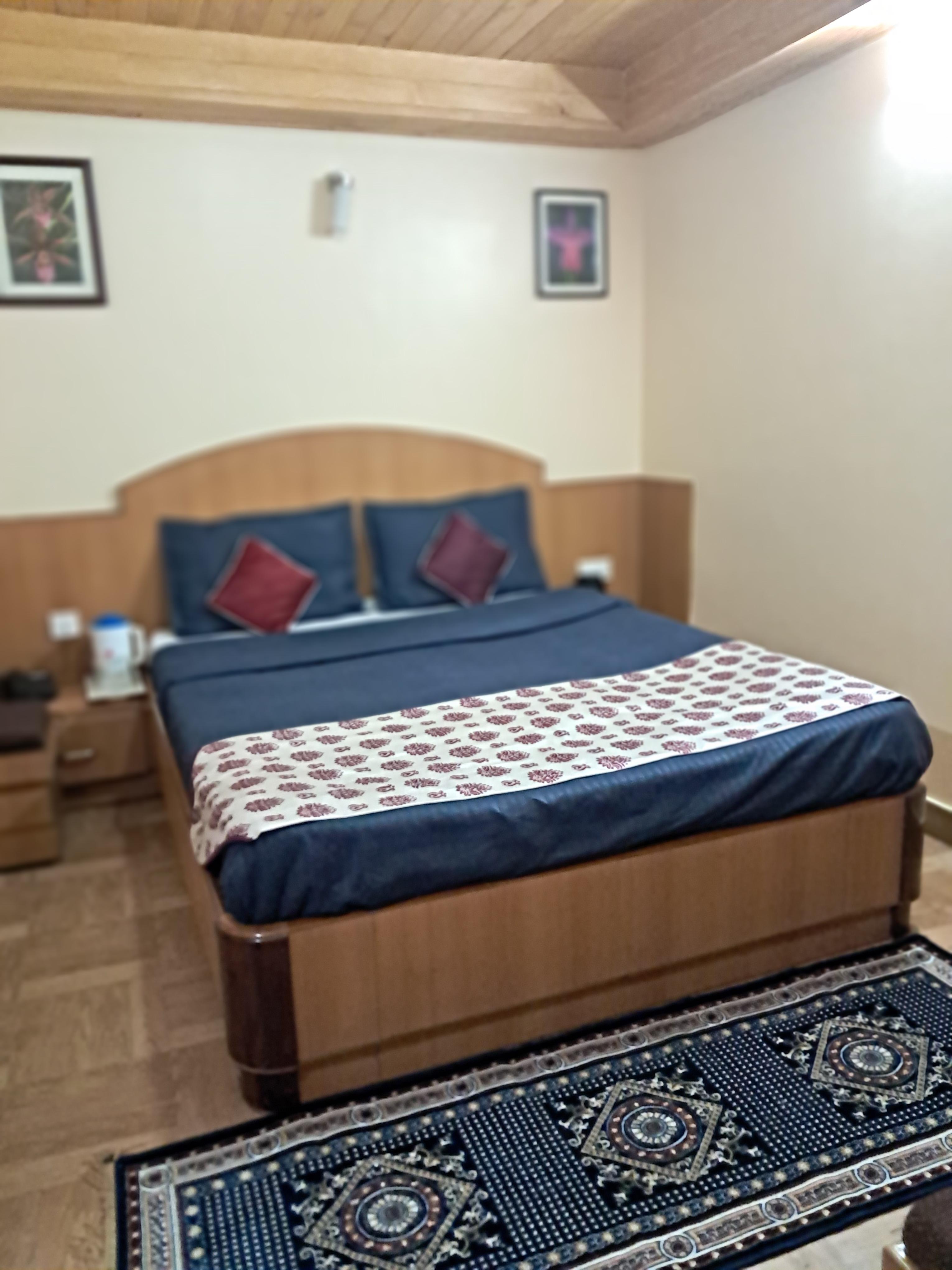 New Hotel Sikkim - Tap to explore photos