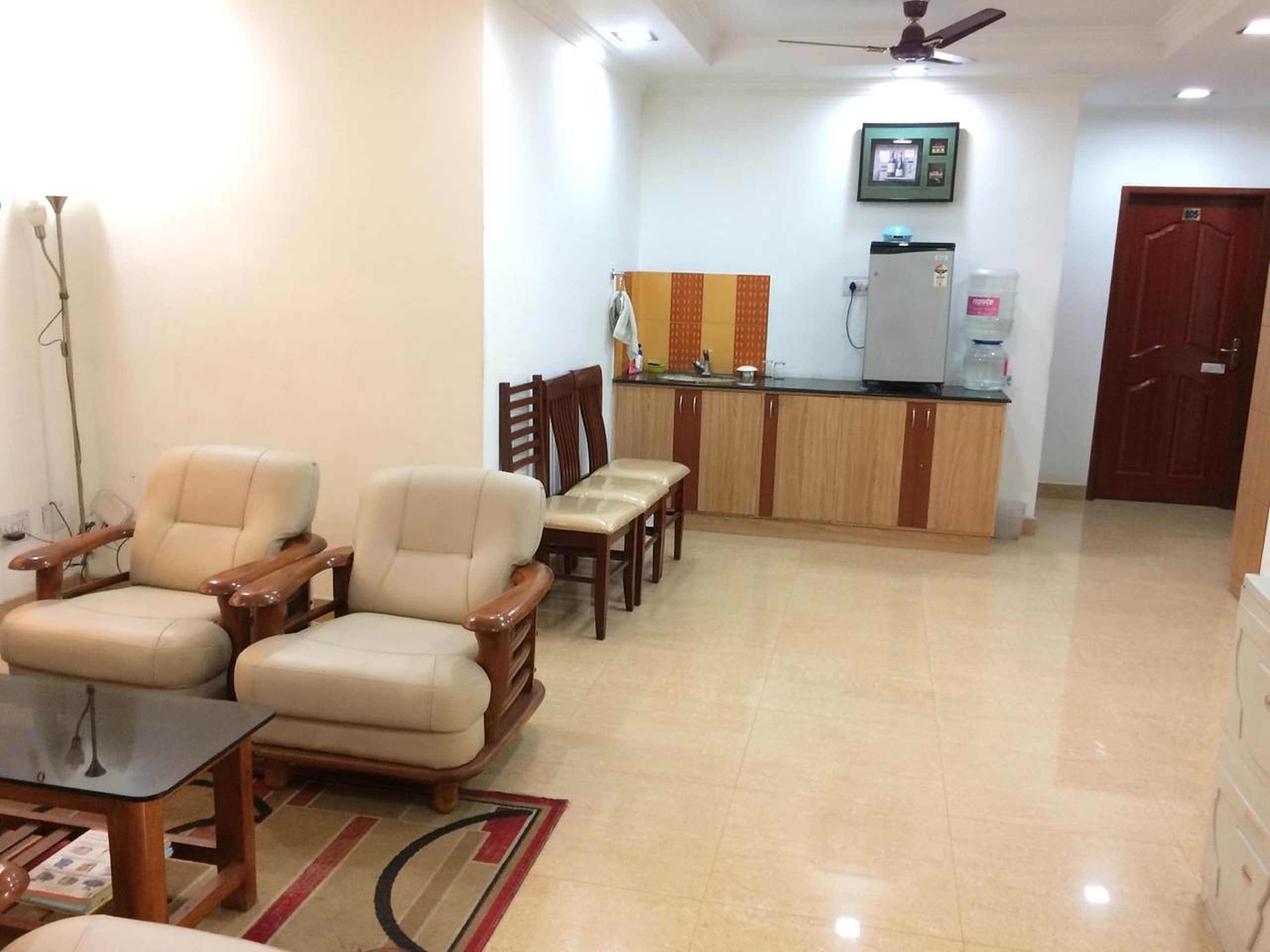 Swarna Sudarshan Serviced Apartment @ Adyar - Unit of Prohotel - Tap to explore photos