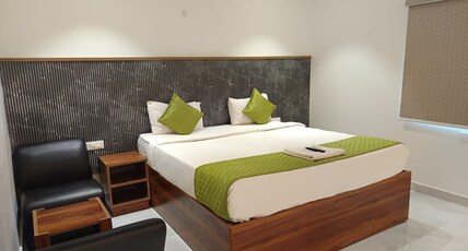 Jubliee Hitech Room Type - Premium Room with A/c & Wifi