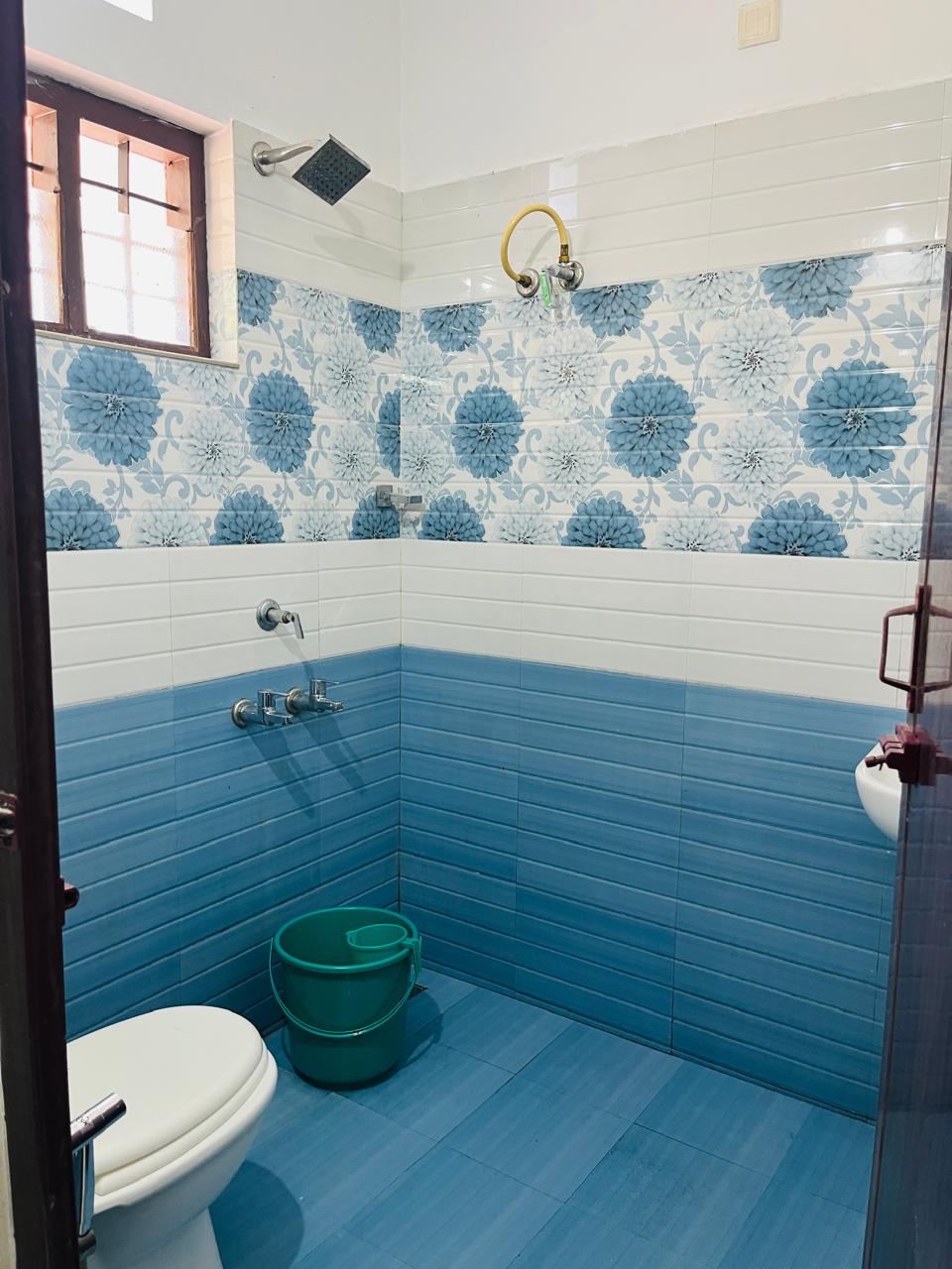 Trivi Propertys Homestay Ground Floor - Tap to explore photos
