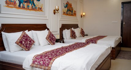 Hotel Ruby Room Type - Royal Deluxe Four Bed Room