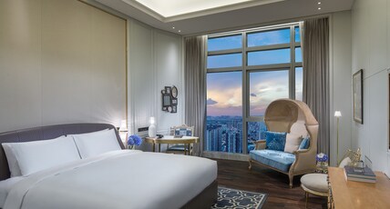 Sofitel Foshan Room Type - LUXURY ROOM, Club Millsime access,1 King Size Bed, Post-modern Dcor Sofitel Foshan Room Type - LUXURY ROOM, Club Millsime access,1 King Size Bed, Post-modern Dcor
