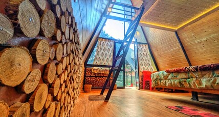 La Familia Kasol Room Type - A Frame Cabin Riverside
