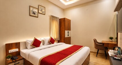 HOTEL PRIDE & RESTAURANT Room Type - Deluxe Room HOTEL PRIDE & RESTAURANT Room Type - Deluxe Room