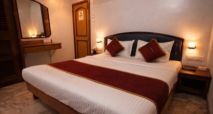 Raja Hotel Room Type - Semi Deluxe