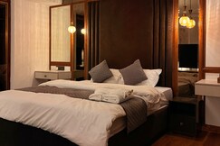 Lapstay LOFT0812 Duplex City View