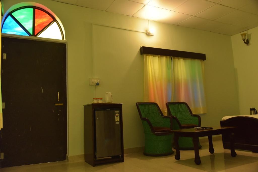 Hotel Burja Haveli - A Heritage Hotel - Tap to explore photos