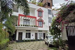 Happy Home Living | A Tranquil stay with Cozy Rooms