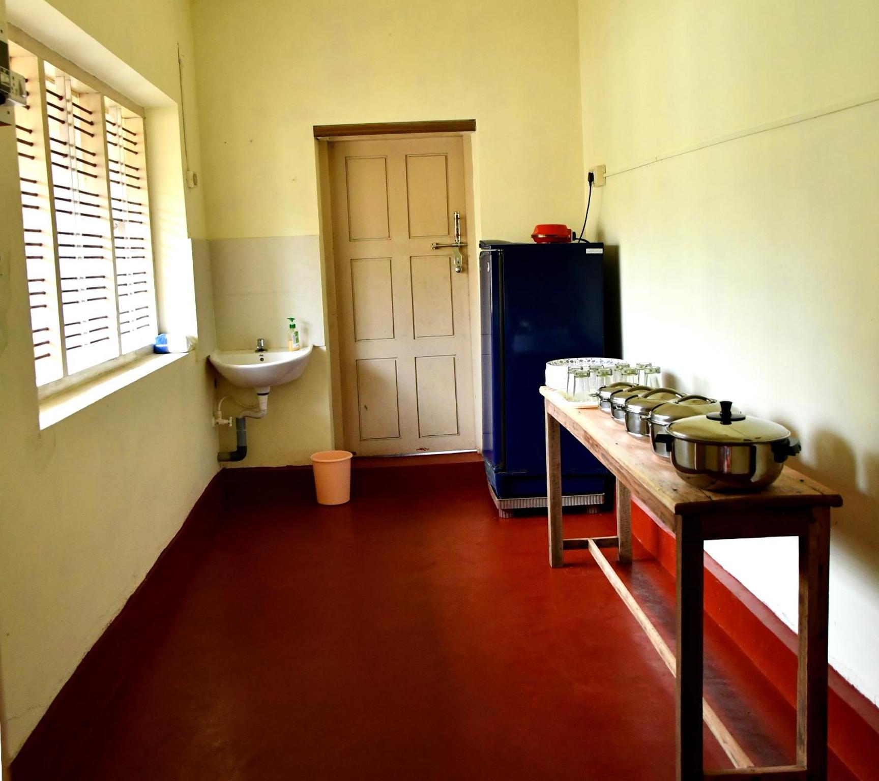 Thavihakklu Homestay 4BH, Kitchen, Coffee Estate - Tap to explore photos