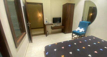 HOTEL ML GRAND Room Type - SEMI DELUXE