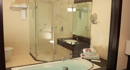 Aurick Hotel Room Type - Superior   room