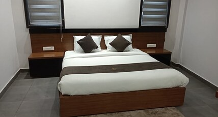 Hotel Jagriti Royal Room Type - Super Deluxe
