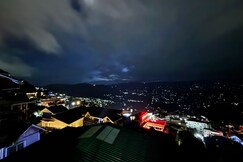 GOLDEN OREN & SPA-100Mts From MALL ROAD