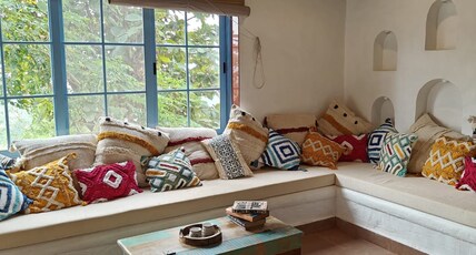 Farmers Deck Villas Room Type - Camphor Villa
