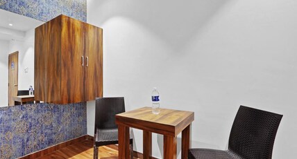 Omkar Executive Nagar Road Room Type - Deluxe Room
