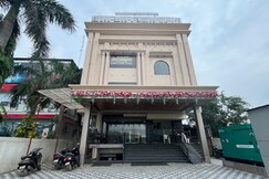 The Nest Hotel & Banquet