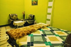 Cozy Abode Mahakumbh Area