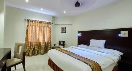 Hotel Krishna Residency Room Type - Deluxe AC Room
