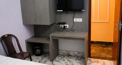 Hotel Shivalay Inn. Room Type - STANDARD AC ROOM