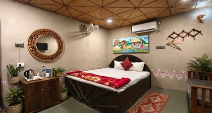 Prabhu Udyan Resort Room Type - Standard Deluxe Room - Ramdhanu