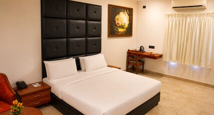 Hotel Aram Room Type - Super Deluxe Room