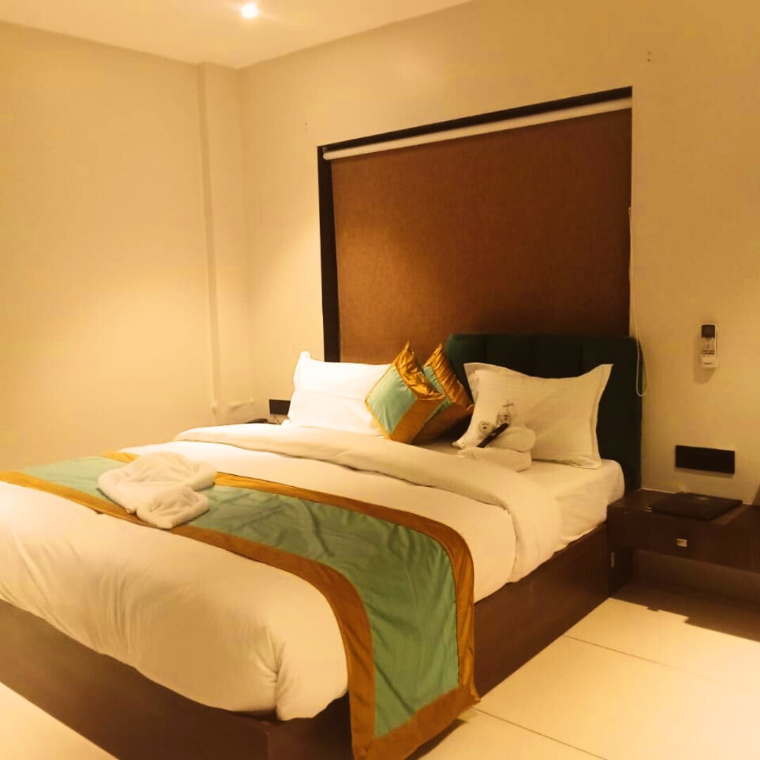 Hotel Kamakhya Inn By BookingCare - Tap to explore photos