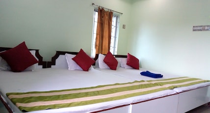 Hotel Amarabati Room Type - Deluxe Room With 4 Bed AC With Balcony Hotel Amarabati Room Type - Deluxe Room With 4 Bed AC With Balcony