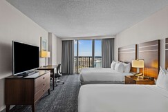 DoubleTree by Hilton Atlantic Beach Oceanfront