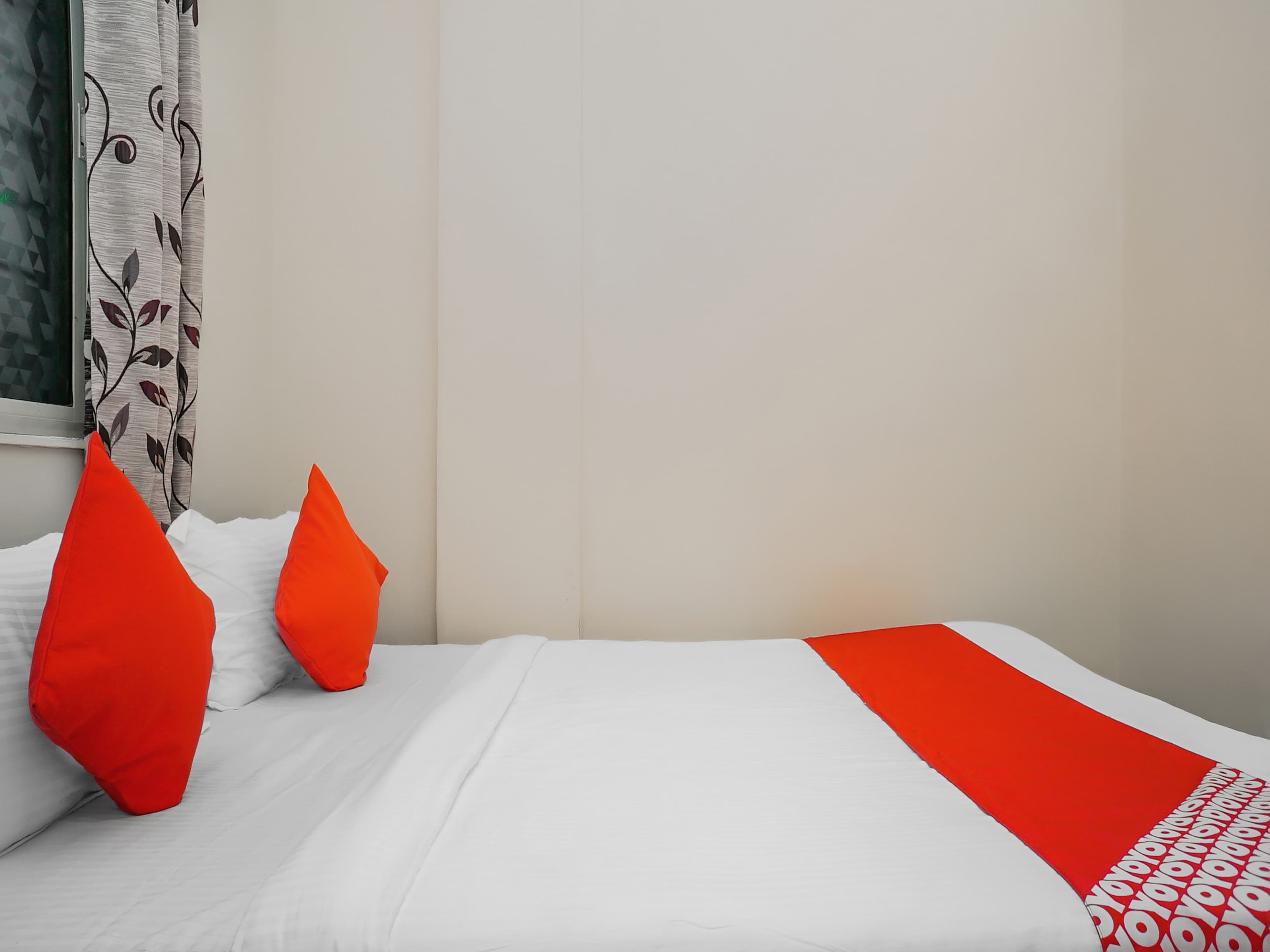 Hotel O Indraprastha Executive - Tap to explore photos