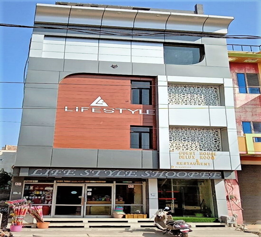 Main gallery