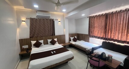 Anupam Hotel Room Type - Super Deluxe Room