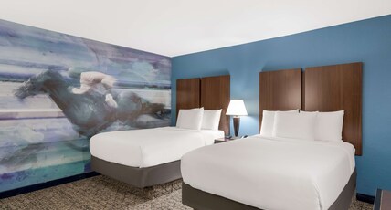 Best Western Winners Circle Room Type - 2 Double Beds, Non-Smoking, Upstairs, High Speed Internet Access, Microwave And Refrigerator, Full B Best Western Winners Circle Room Type - 2 Double Beds, Non-Smoking, Upstairs, High Speed Internet Access, Microwave And Refrigerator, Full B