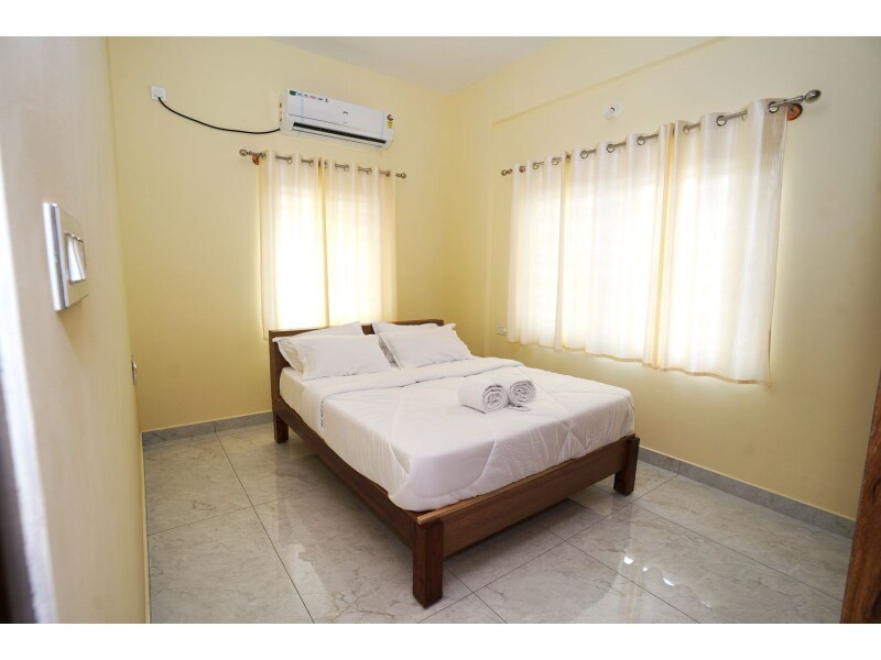 Samruddhi Service Apartments - Tap to explore photos