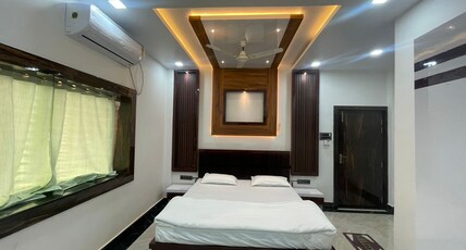 HOTEL SHANKAR PALACE Room Type - Suite Deluxe Room