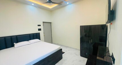 Shree ganesh palace Room Type - Deluxe Room Shree ganesh palace Room Type - Deluxe Room