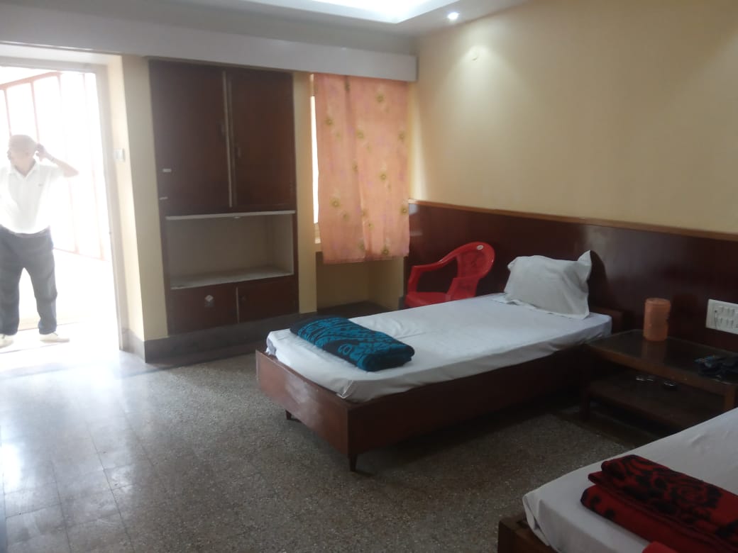 Hotel Mass - Tap to explore photos